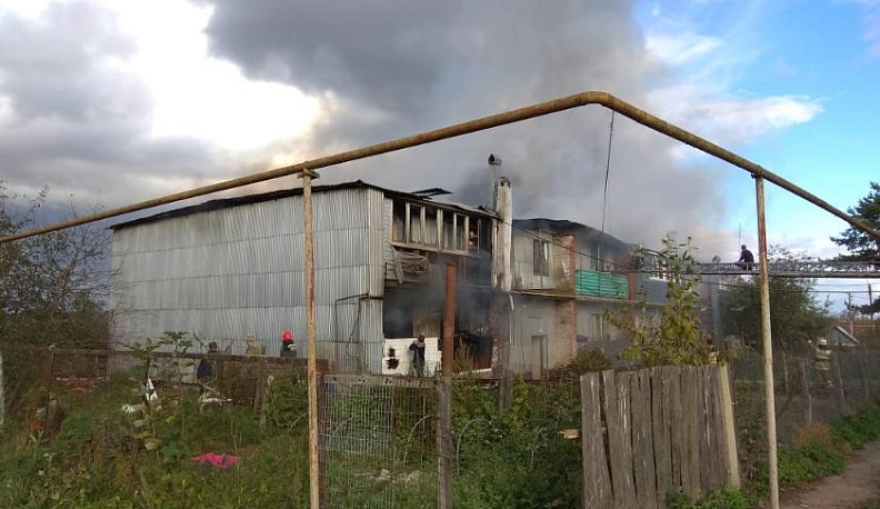 Погорельцам из села Лопатино пообещали восстановить дом