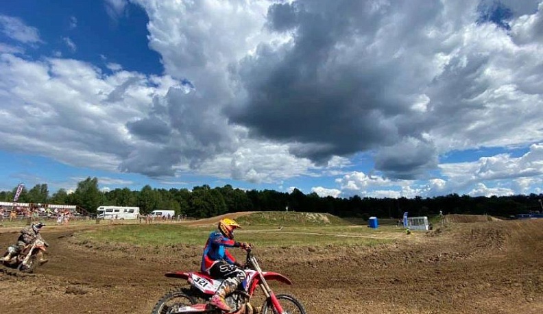 Поддержать земляков