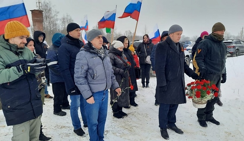 В Тарусском районе прошёл автопробег, посвящённый защитникам Отечества