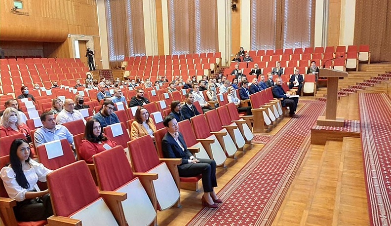 В Калужской области формируется кадровый резерв муниципальных служащих