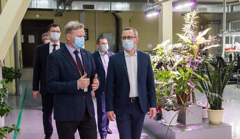 Владислав Шапша познакомился с работой Группы компаний Pandora в условиях борьбы с коронавирусом