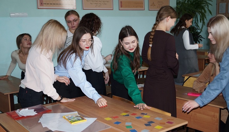 В Козельске начался конкурс молодых педагогов