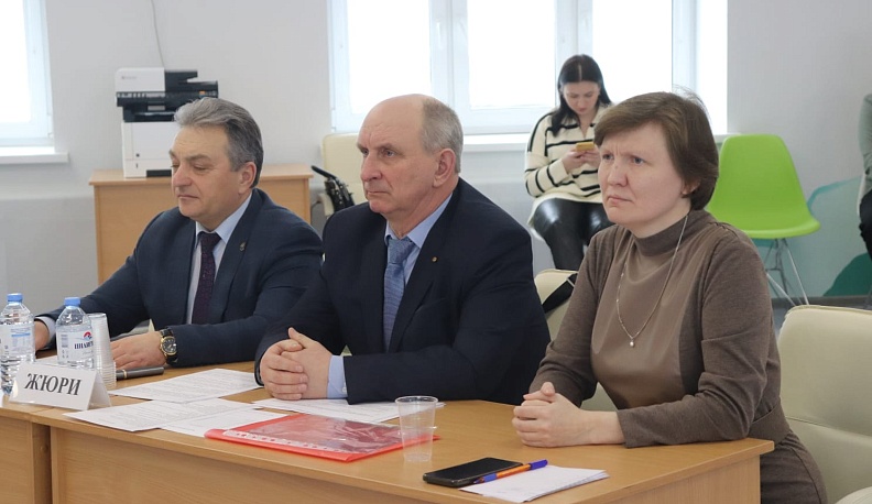 В Калуге прошла викторина «Маленькие герои большой войны» 