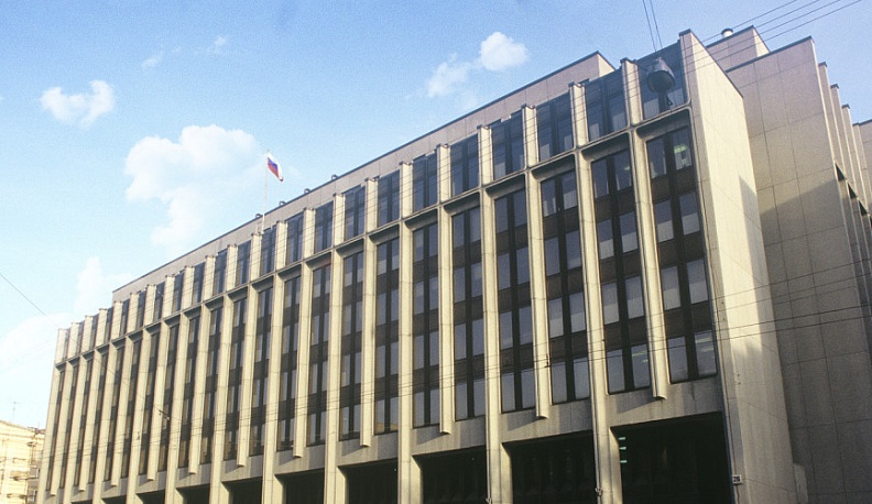 Совет Федерации на внеплановых заседаниях рассмотрит антикризисные меры поддержки экономики