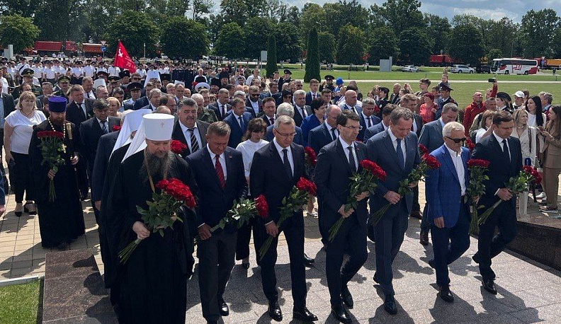 Владислав Шапша принял участие в торжествах, посвященных 80-летию Прохоровского сражения