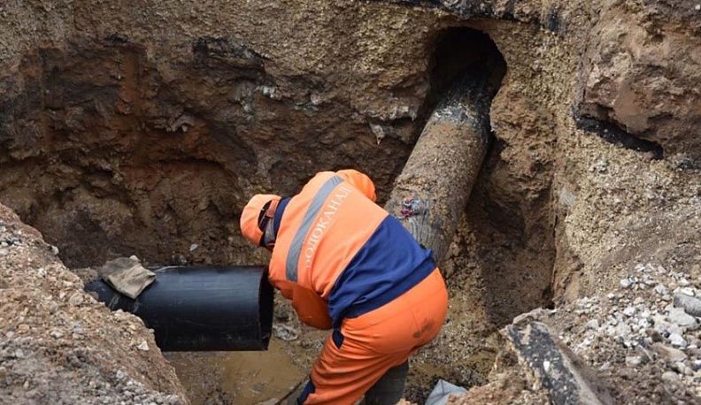 Из-за ремонта трубы в Калуге сегодня перекроют улицу