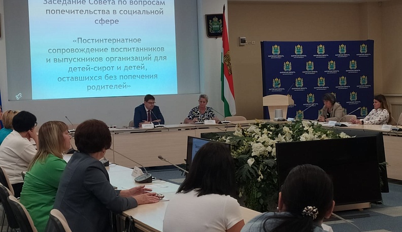 В калужском правительстве обсудили вопросы реализации проектов социального воздействия