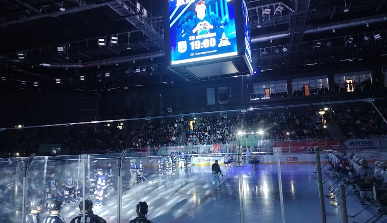 Калужские хоккеисты обыграли «Брянск»