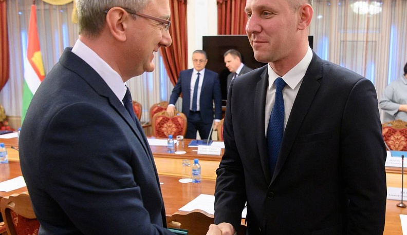 Владислав Шапша встретился с министром архитектуры и строительства Беларуси