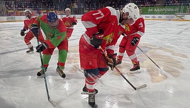 Калужская хоккейная команда одержала победу в полуфинале Офицерской хоккейной лиги