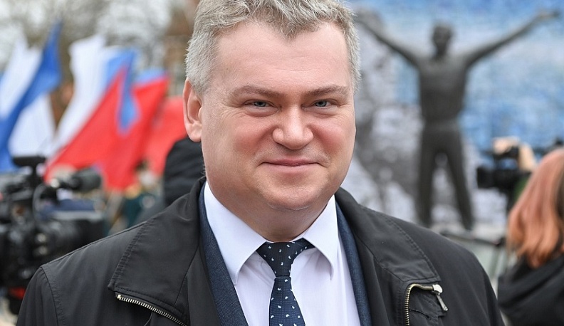 Олег Калугин высказался в поддержку создания адаптационных центров для мигрантов