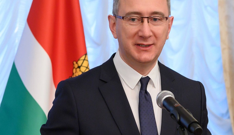 Владислав Шапша наградил представителей научного сообщества Калуги