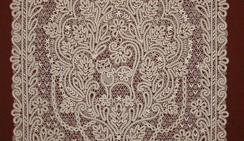 Гостей Форума «Хлеб, ты - мир» научат плести изысканные кружева