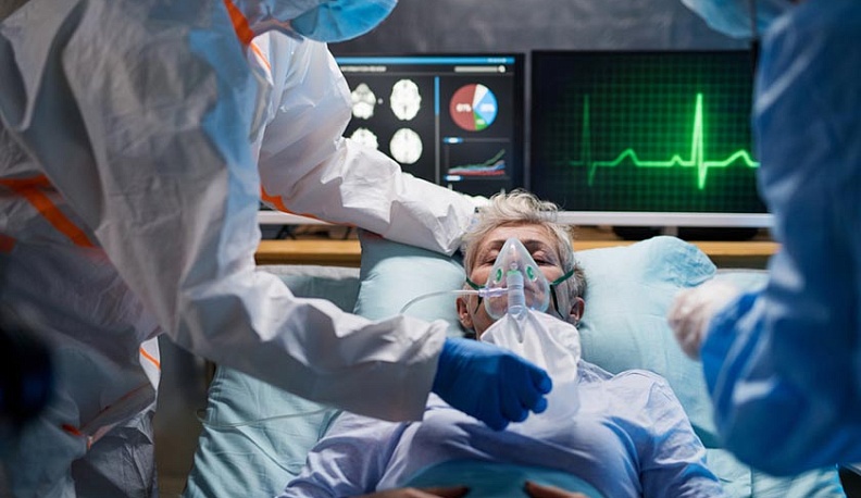 В Калужской области к аппаратам ИВЛ остаются подключенными 31 человек