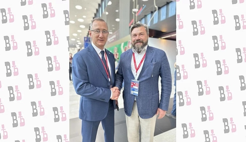 Владислав Шапша встретился на ПМЭФ с Константином Малофеевым