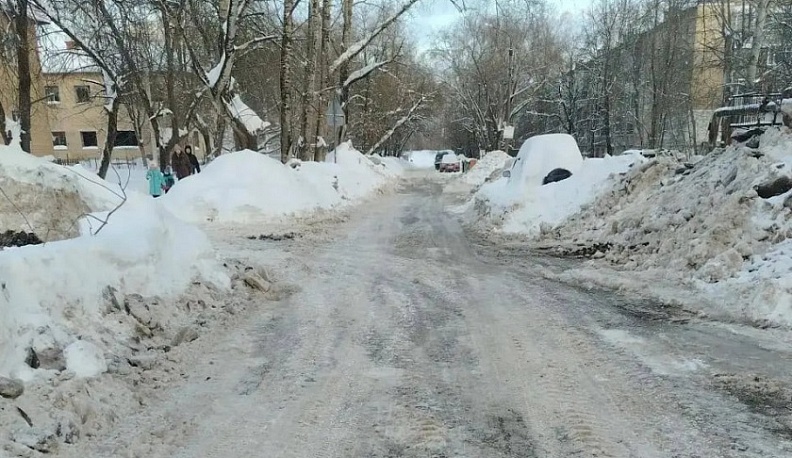 В Калуге после просьбы в интернете устранили утечку