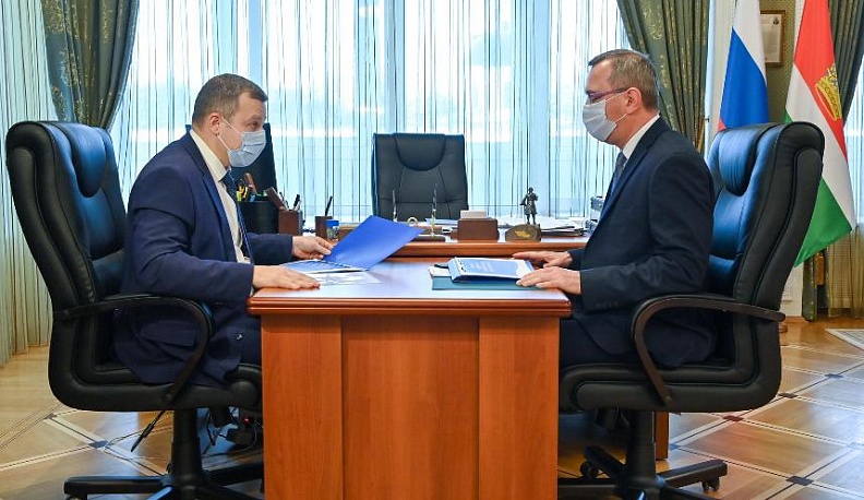 Владислав Шапша встретился с руководителем инспекции государственного строительного надзора региона