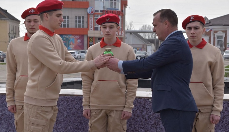 В Людинове на время ремонтных работ затушили пламя Вечного огня