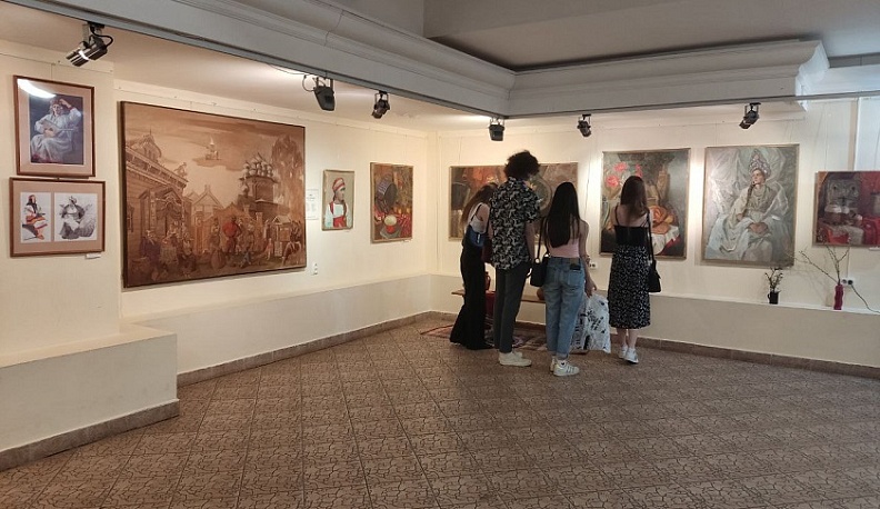 Для калужских студентов провели музыкальную экскурсию