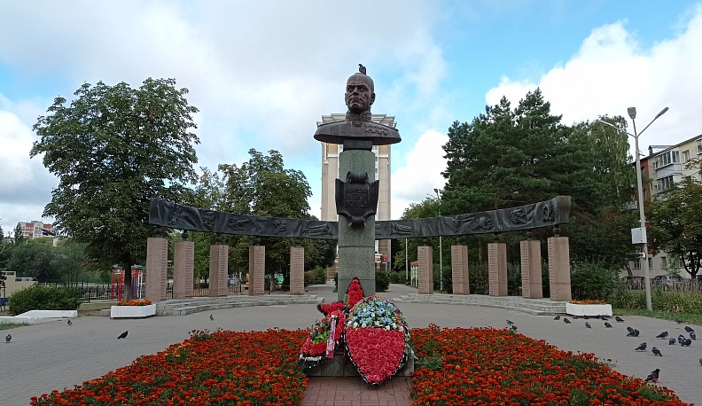 В День знаний будущие юристы побывали в калужском музее Маршала Победы