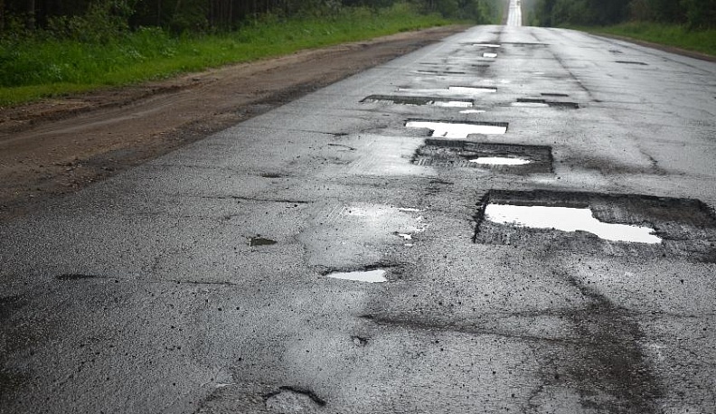 По ямам и ухабам