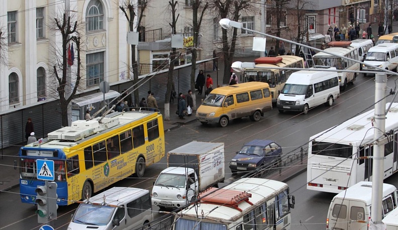 В Калуге с наступлением дачного сезона запустили льготные автобусы