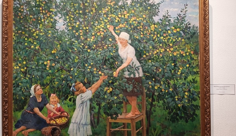 Искусство советского периода показывает Калужский музей изобразительных искусств