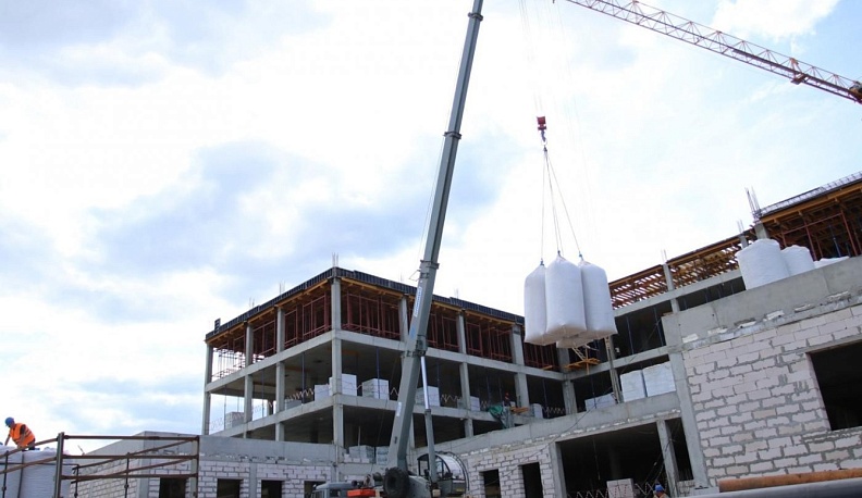 Владислав Шапша рассказал о кадрах для новой поликлиники на Правом берегу в Калуге