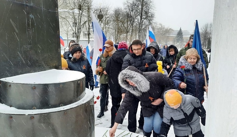 В Тарусском районе прошёл автопробег, посвящённый защитникам Отечества