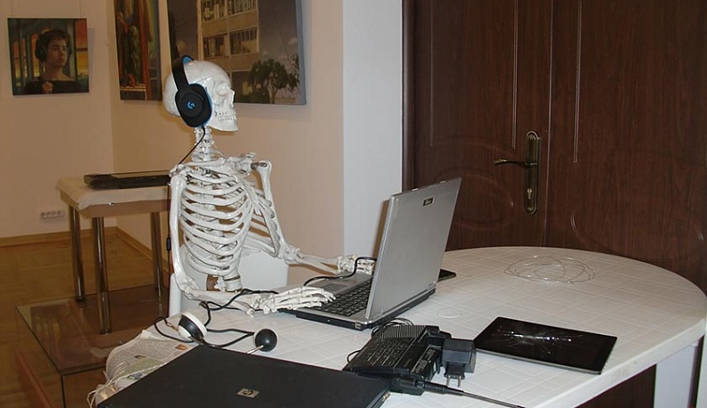 Художественный музей в Калуге представил выставку «На связи»