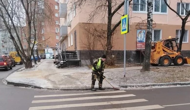 Городской голова Калуги сообщил о готовности техники к предстоящей непогоде