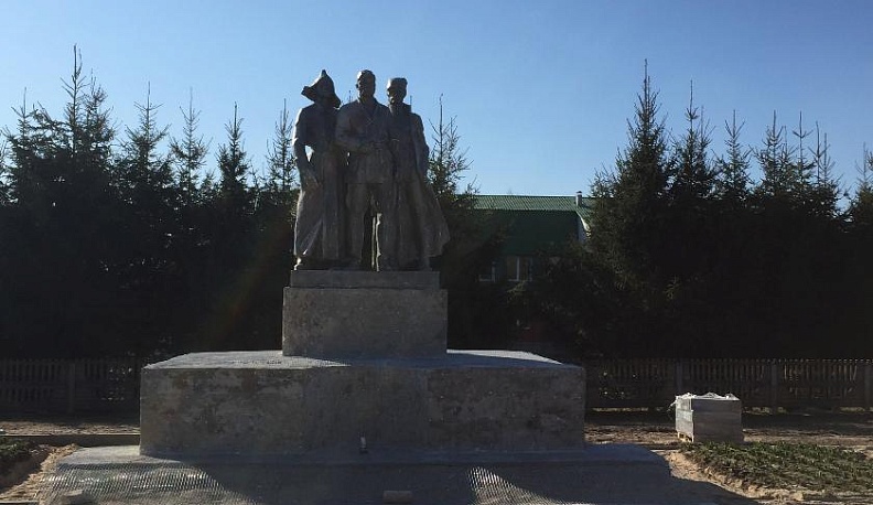 В Жиздринском районе продолжается благоустройство воинских захоронений