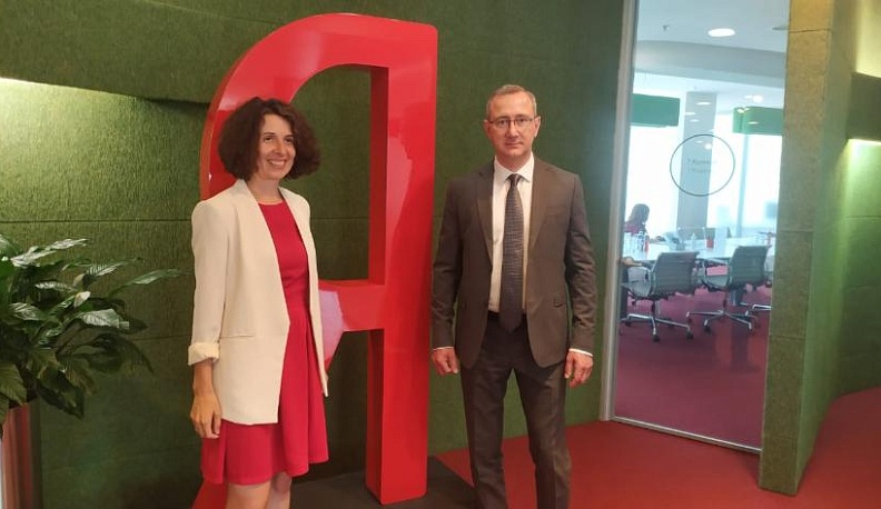 Команда "Яндекса" поделится с Калужской областью идеями для новогоднего праздника