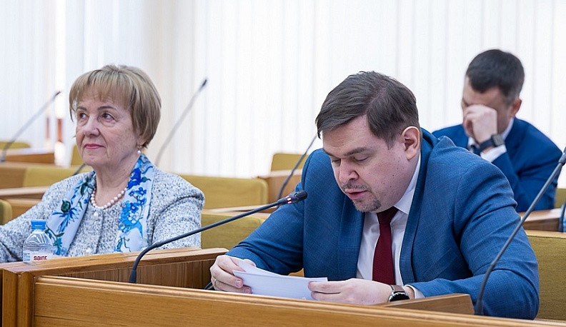 В Калужской области интересы женщин находятся под защитой органов власти и общественных объединений