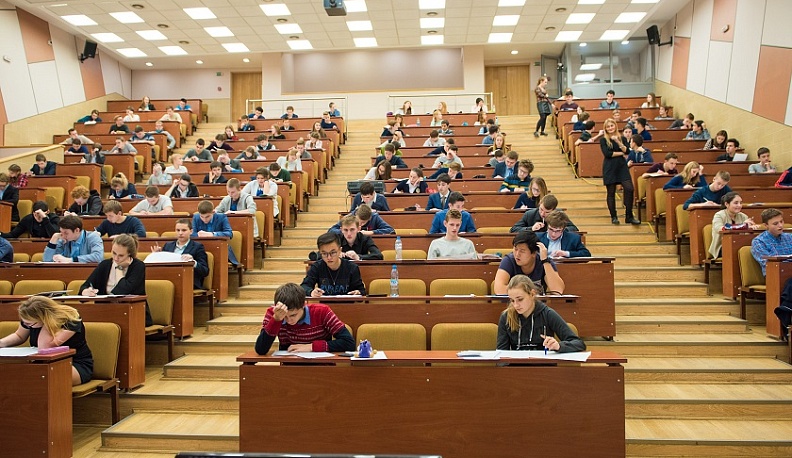 Ученик из Калужской области стал победителем олимпиады национального университета