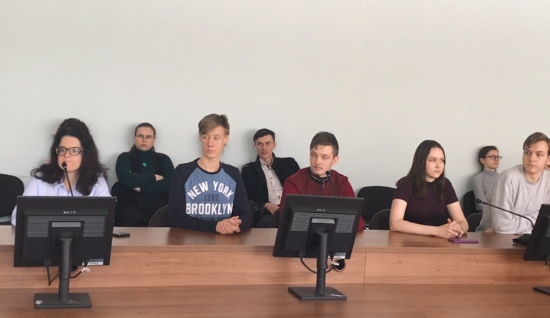 Олег Калугин встретился со студентами обнинского МИФИ 