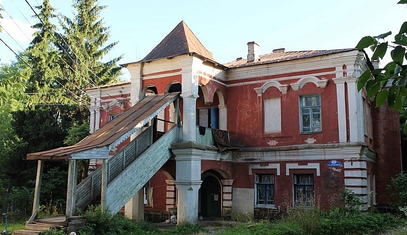 В Калуге палаты Макарова расселят до конца мая