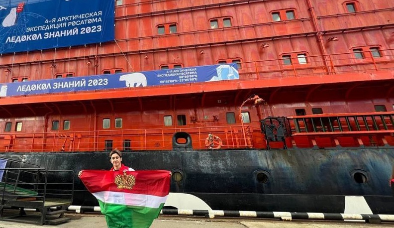 Школьник из Калуги отправился в образовательную экспедицию на Северный полюс