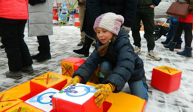По всему Обнинску проводят Широкую Масленицу