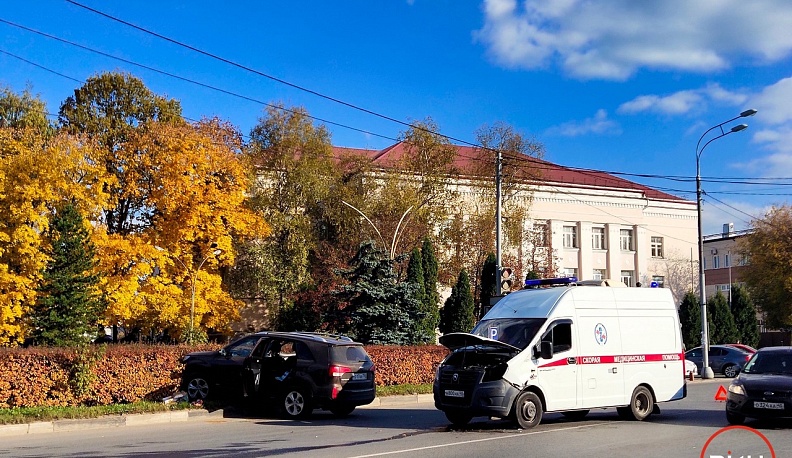 В Балабанове легковушка влетела в карету Скорой помощи