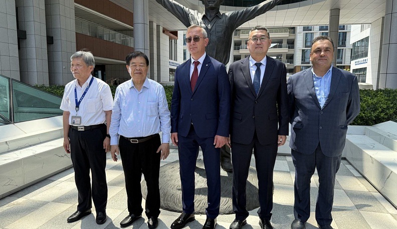 Памятник Гагарину стал символом дружбы Калужской области и Китая