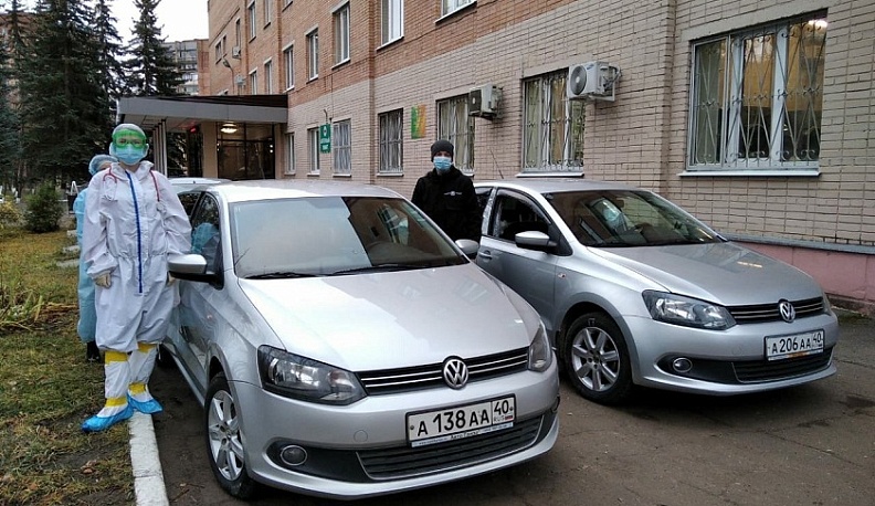В больницы Калужской области передано 22 автомобиля