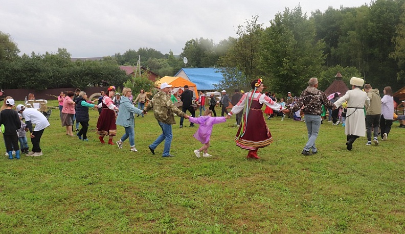 В Мещовском районе прошел народный праздник «Лето Господне»