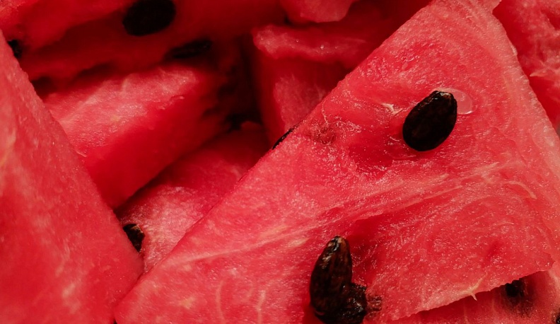 Калужанам советуют выбирать арбузы правильно  