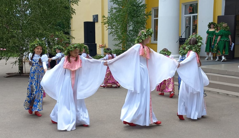 Праздник Светлой Троицы прошел в Мосальске