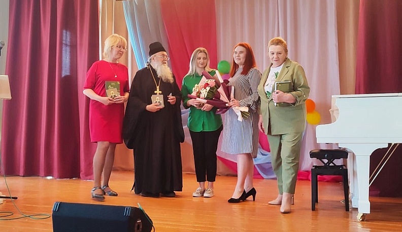 В профессиональный праздник людиновцы чествовали социальных работников