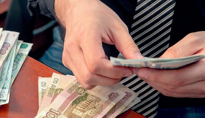 Прокуратура вернула деньги 35 работникам гостиницы в Калуге