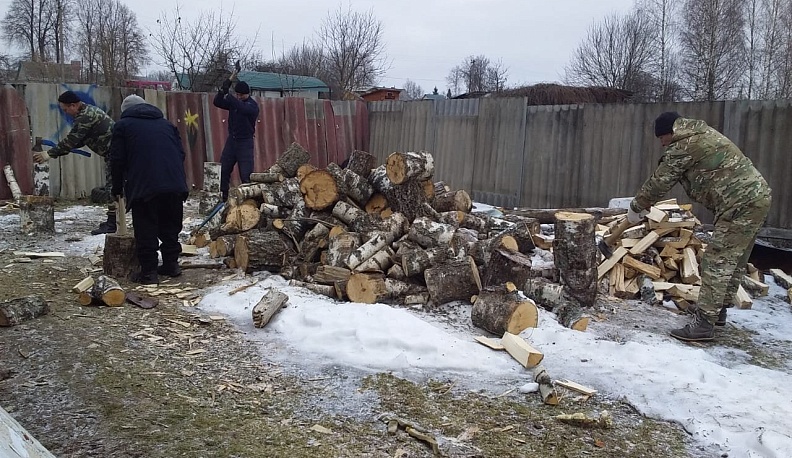 В Спас-Деменске продолжают оказывать помощь  семьям участников СВО