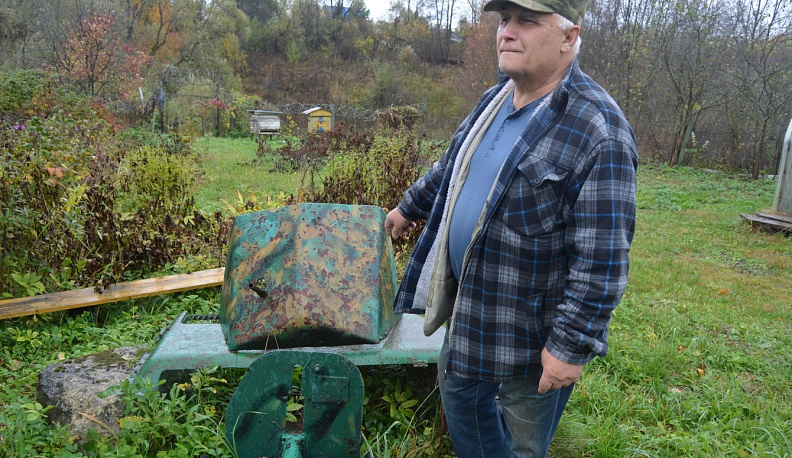 70-летний поисковик Тарусского района просится на Донбасс