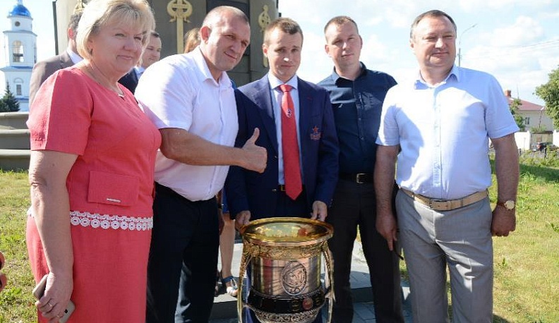 Первые в хоккее!